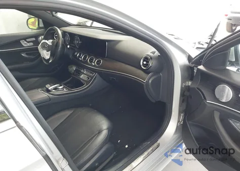 2018 Mercedes-Benz E 300 из США, поврежденный, VIN WDDZF4JB2JA467550